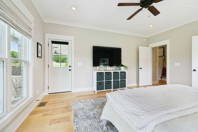 11769 Milton St, Milton, TN 37118