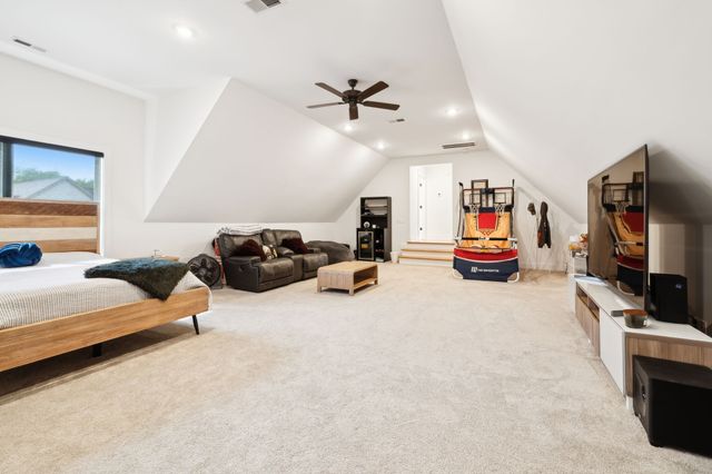 11769 Milton St, Milton, TN 37118