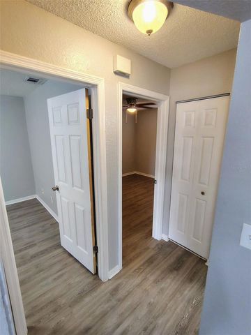 9467 LYNN LANE B, Seminole, FL 33777