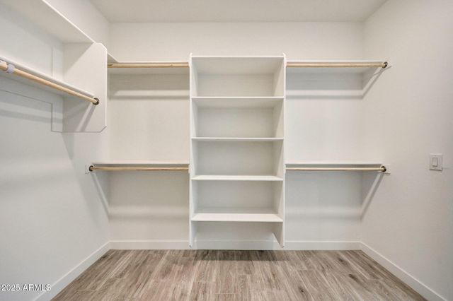 17030 W Whispering Rock Trail, Surprise, AZ 85387