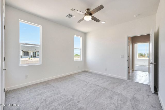 17030 W Whispering Rock Trail, Surprise, AZ 85387