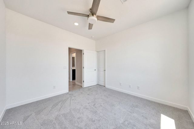 17030 W Whispering Rock Trail, Surprise, AZ 85387