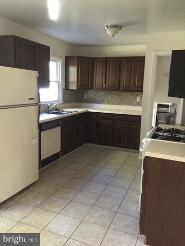 1036 WAGONER DR, Wilmington, DE 19805