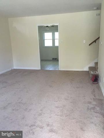 1036 WAGONER DR, Wilmington, DE 19805