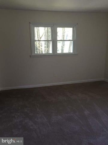 1036 WAGONER DR, Wilmington, DE 19805