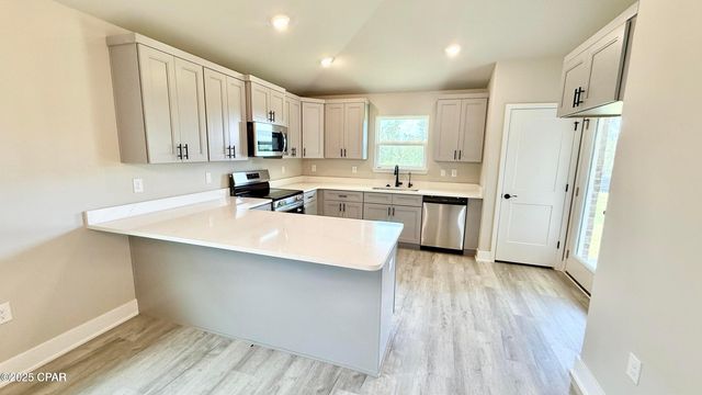 3596 Basal St, Panama City, FL 32404