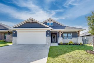 400 Pergola Street, Yukon, OK 73099