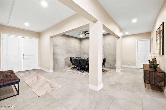 8396 Sweetwater Creek Way, Las Vegas, NV 89113