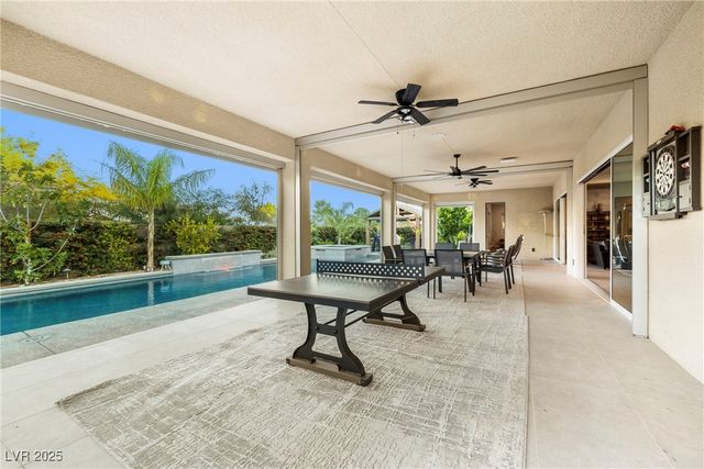 8396 Sweetwater Creek Way, Las Vegas, NV 89113