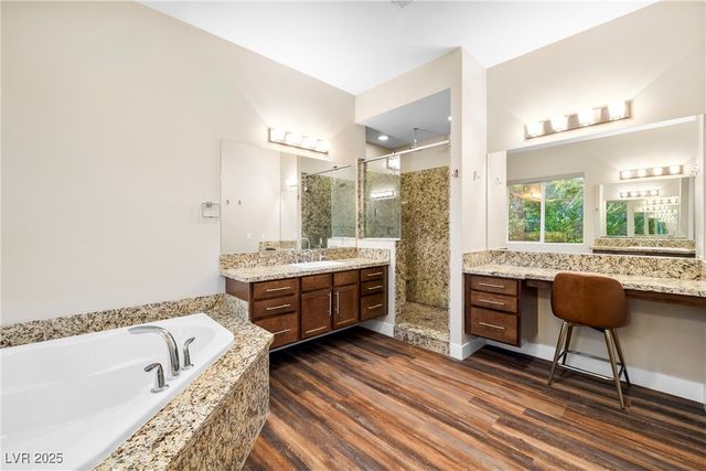 8396 Sweetwater Creek Way, Las Vegas, NV 89113