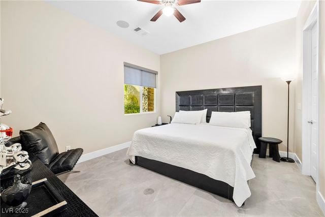 8396 Sweetwater Creek Way, Las Vegas, NV 89113