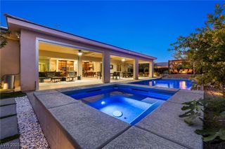 8396 Sweetwater Creek Way, Las Vegas, NV 89113