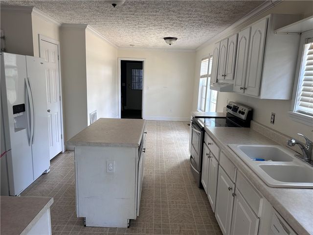 1077 Polson Circle NE, Shellman Bluff, GA 31331