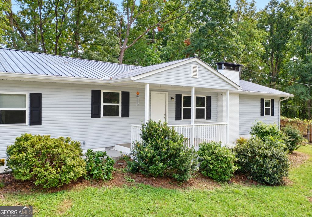 208 Yonah Circle, Clarkesville, GA 30523 — photo 2