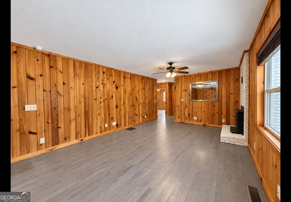 208 Yonah Circle, Clarkesville, GA 30523 — photo 4