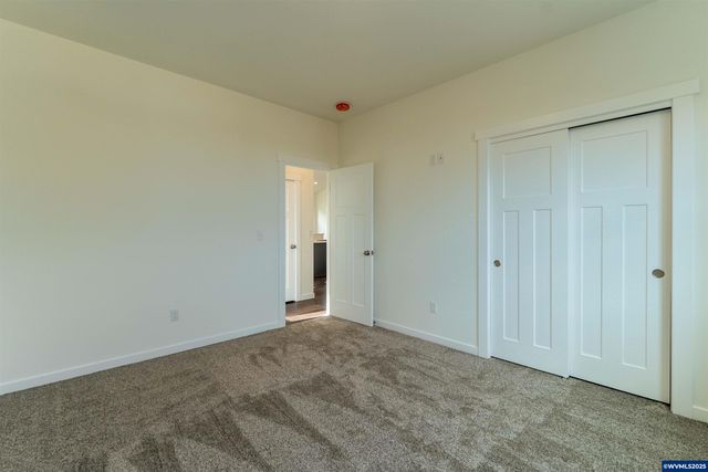 801 Quail Glenn Dr, Philomath, OR 97370