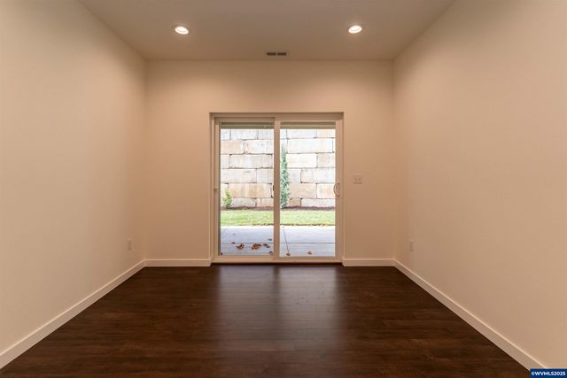 801 Quail Glenn Dr, Philomath, OR 97370