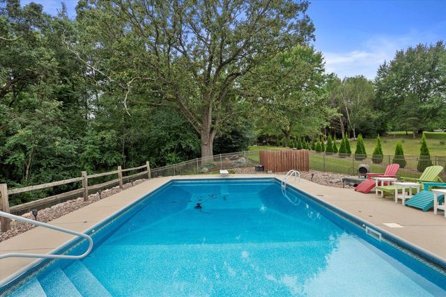 515 Pebble Creek PASS, Wales, WI 53183