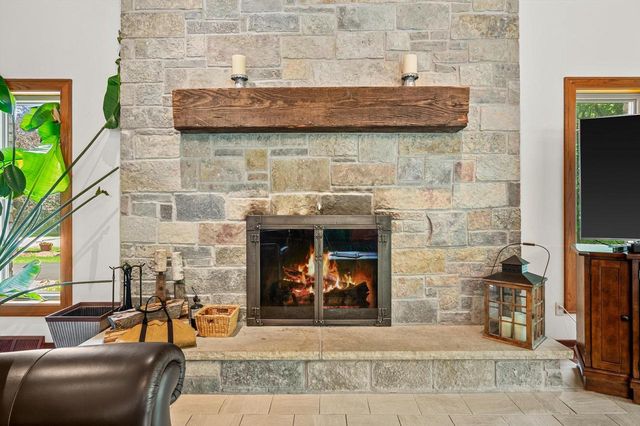 515 Pebble Creek PASS, Wales, WI 53183