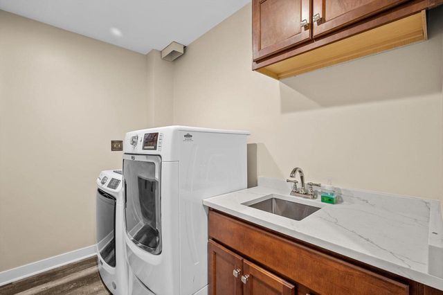 515 Pebble Creek PASS, Wales, WI 53183