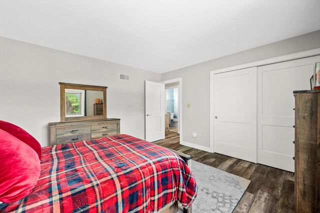 515 Pebble Creek PASS, Wales, WI 53183