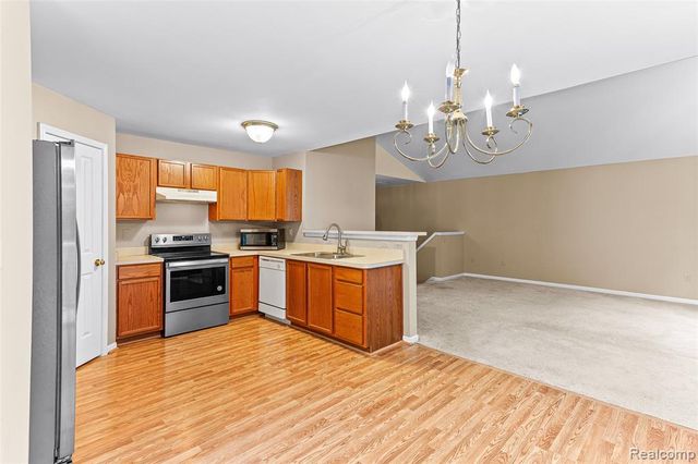 47975 Cardiff Avenue, Canton, MI 48188