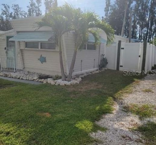 3717 115TH STREET COURT W, Bradenton, FL 34210