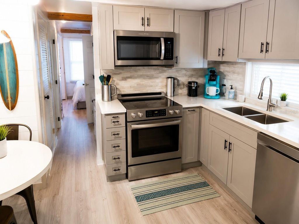 3717 115TH STREET COURT W, BRADENTON, FL 34210 — photo 5