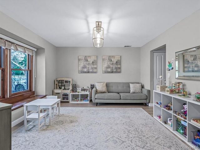 54 Hidden Ridge Drive, Syosset, NY 11791