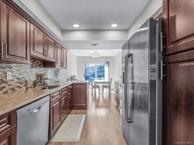 54 Hidden Ridge Drive, Syosset, NY 11791