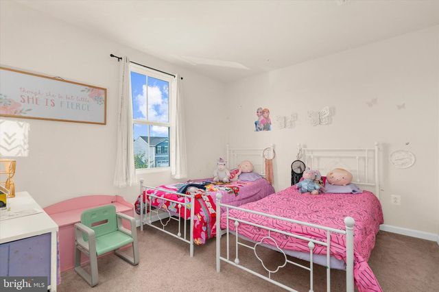 30 RAYMOND XING, Hagerstown, MD 21740