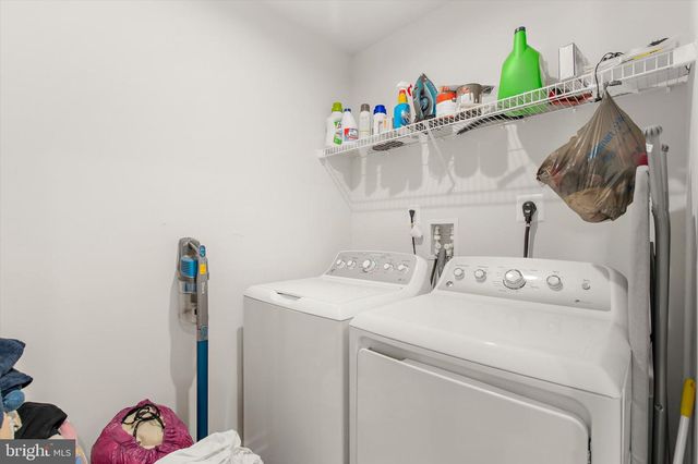 30 RAYMOND XING, Hagerstown, MD 21740