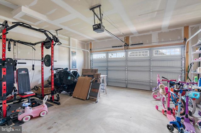 30 RAYMOND XING, Hagerstown, MD 21740