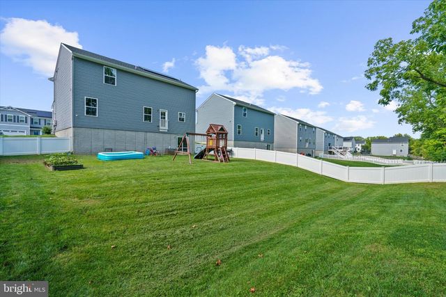 30 RAYMOND XING, Hagerstown, MD 21740