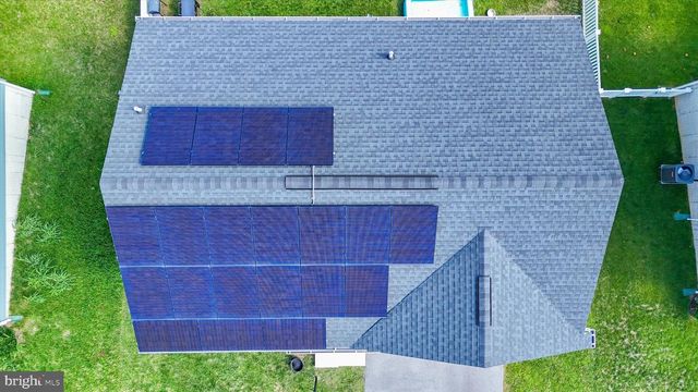 30 RAYMOND XING, Hagerstown, MD 21740