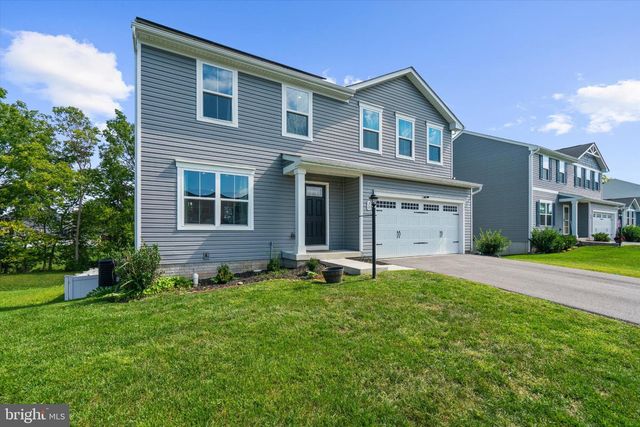 30 RAYMOND XING, Hagerstown, MD 21740