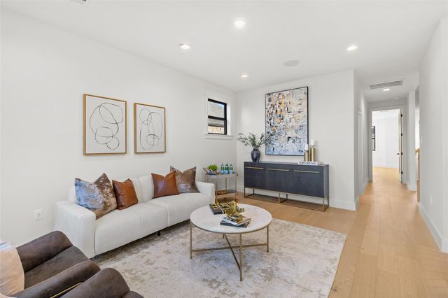 7115 Raton Street, Houston, TX 77055