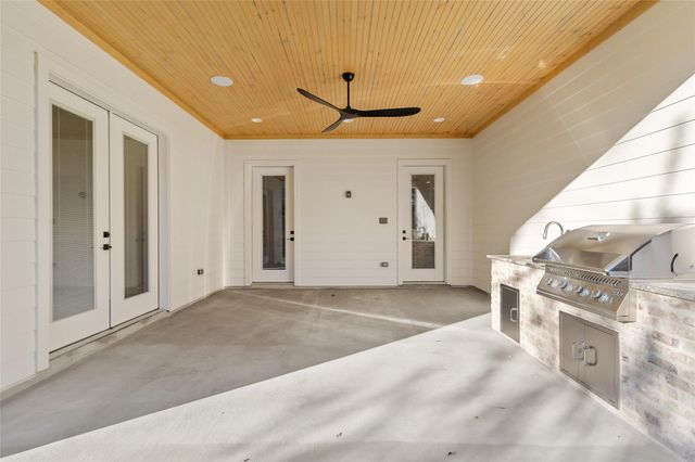 7115 Raton Street, Houston, TX 77055