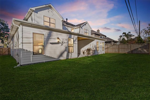 7115 Raton Street, Houston, TX 77055