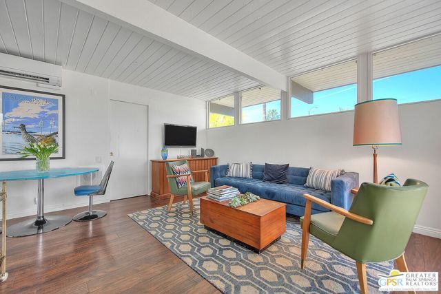 1111 E Palm Canyon Drive 225, Palm Springs, CA 92264