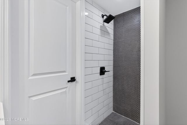 21 Johnson Terrace, Hazlet, NJ 07734