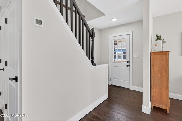 21 Johnson Terrace, Hazlet, NJ 07734