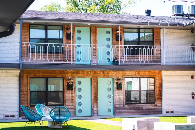 5520 Gaston Avenue 108, Dallas, TX 75214