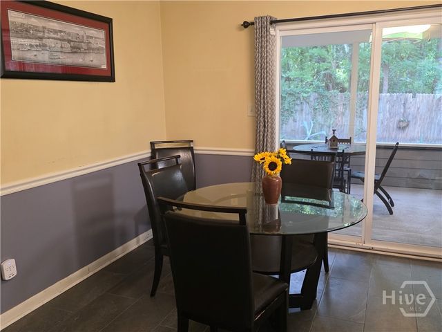 3004 Young Avenue, Savannah, GA 31404