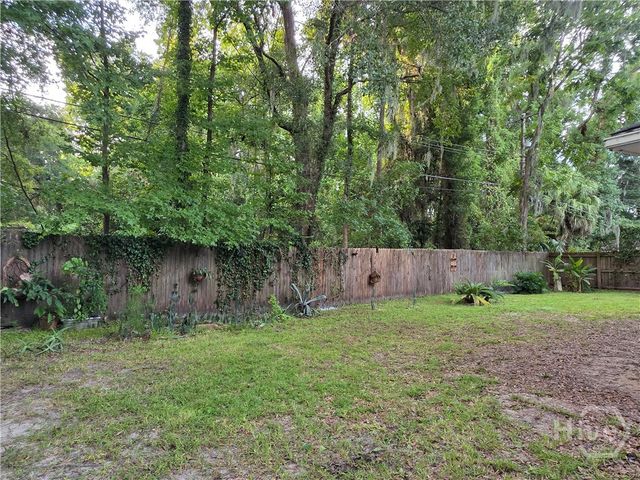 3004 Young Avenue, Savannah, GA 31404