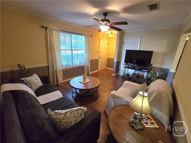 3004 Young Avenue, Savannah, GA 31404