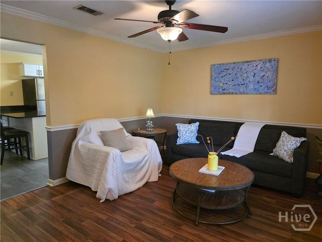3004 Young Avenue, Savannah, GA 31404