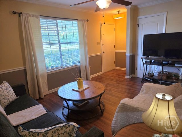 3004 Young Avenue, Savannah, GA 31404
