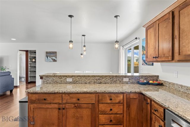 215 Snowy Owl Trail, Bozeman, MT 59718