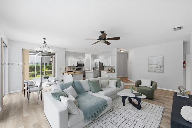 18000 NW 16th St, Pembroke Pines, FL 33029